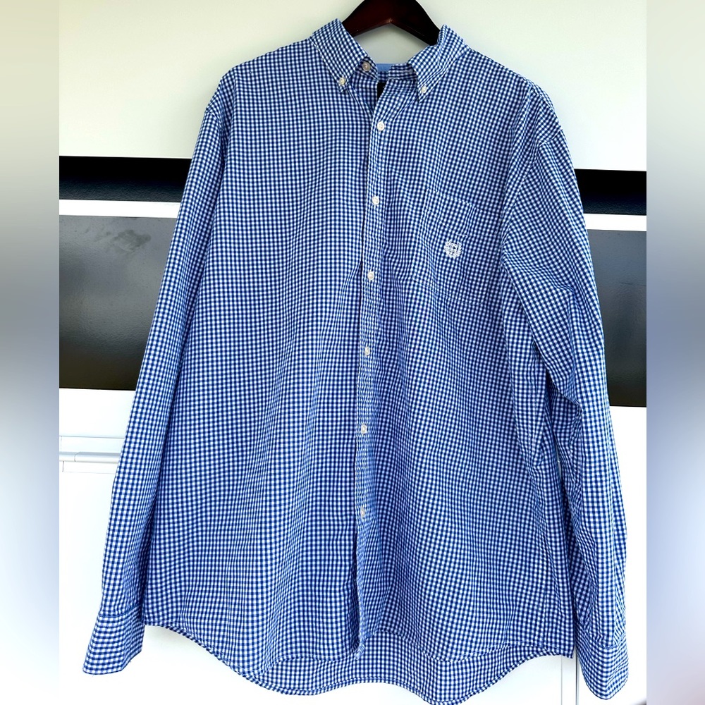 Like New Chaps Button Down Size 2XL